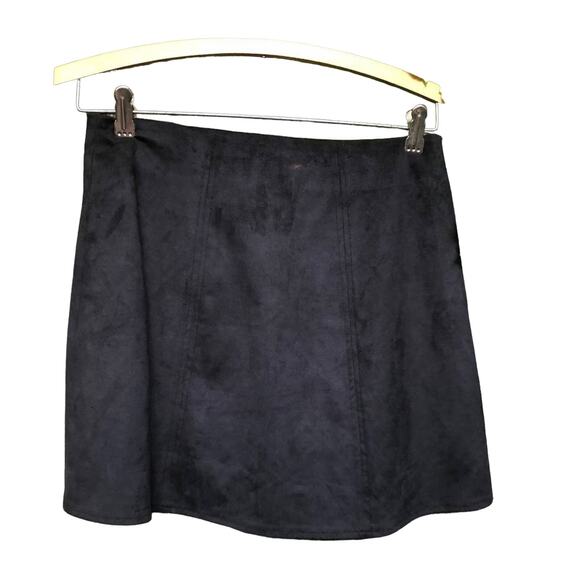 Kendall Kylie Mini Skirt A Line Snap Button Front Faux Suede Black Small - Picture 3 of 7